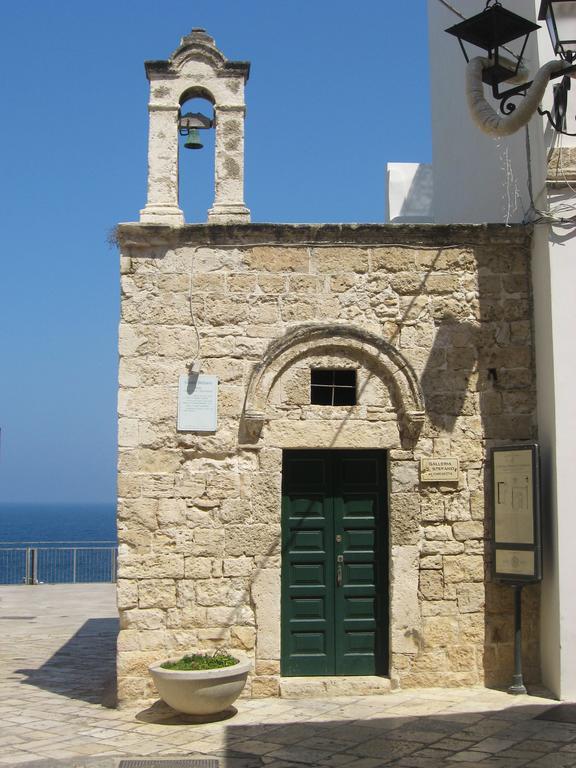 Hotel Via Roma 224 à Polignano a Mare Extérieur photo