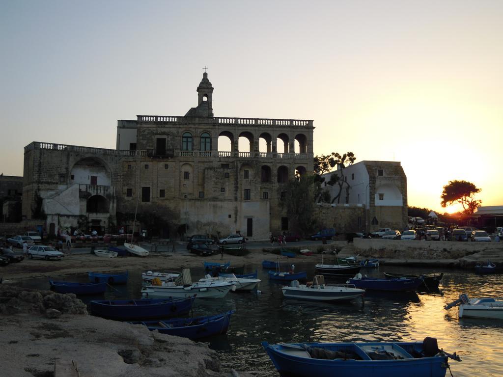 Hotel Via Roma 224 à Polignano a Mare Extérieur photo